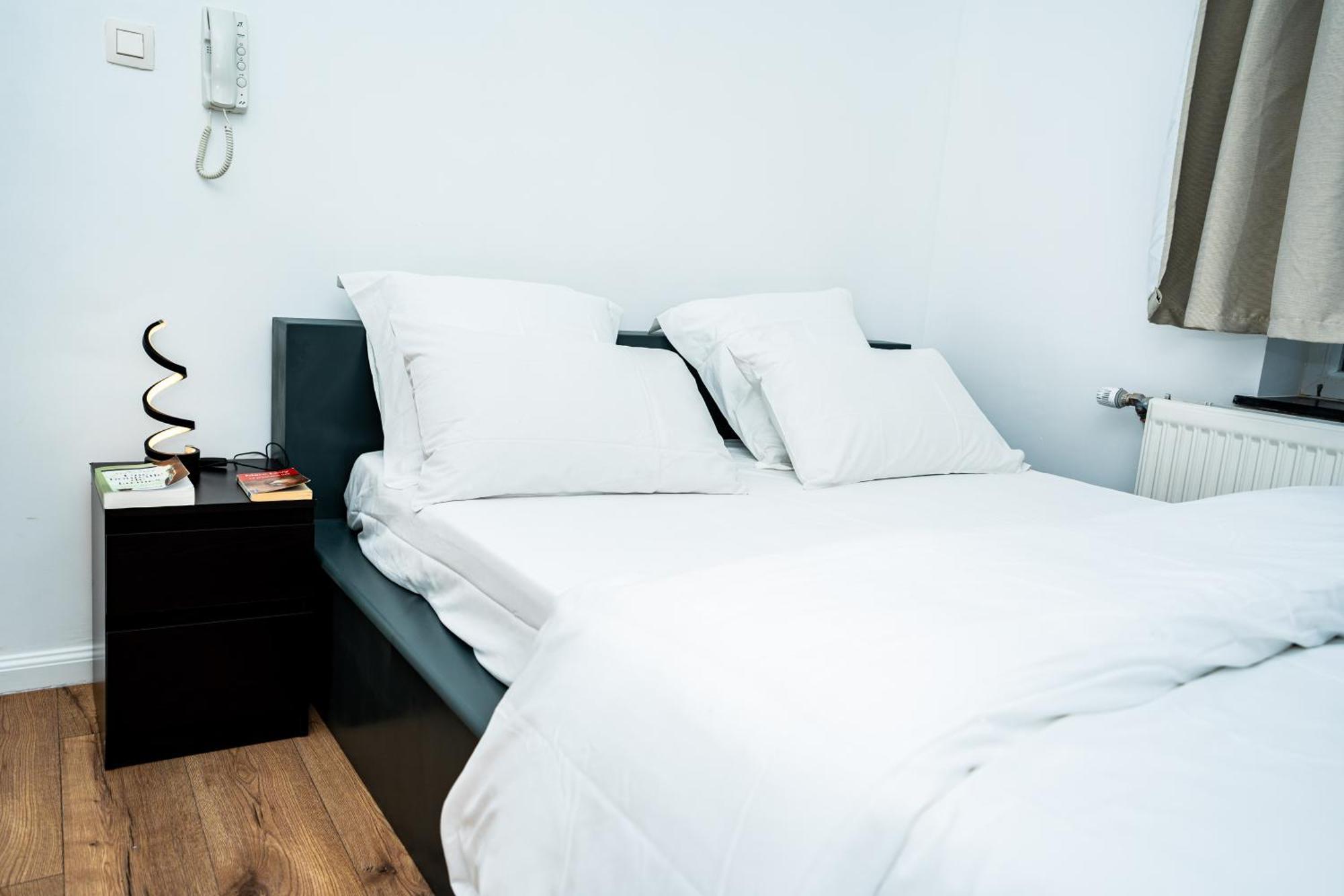 Chambre R1 Avec Salle De Bain Partagee Pres De L'Hopital De La Citadelle A לייז' מראה חיצוני תמונה